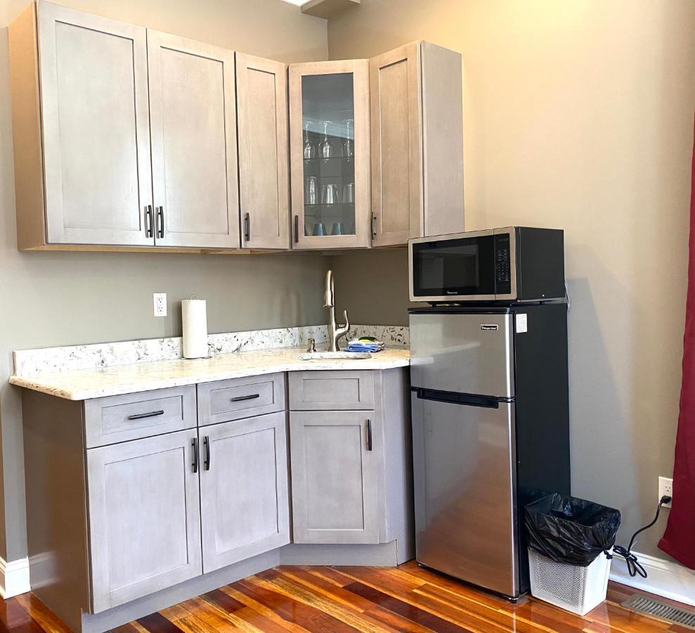 Alina & Fanny - Philadelphia 1224 Mt Vernon St Екстериор снимка