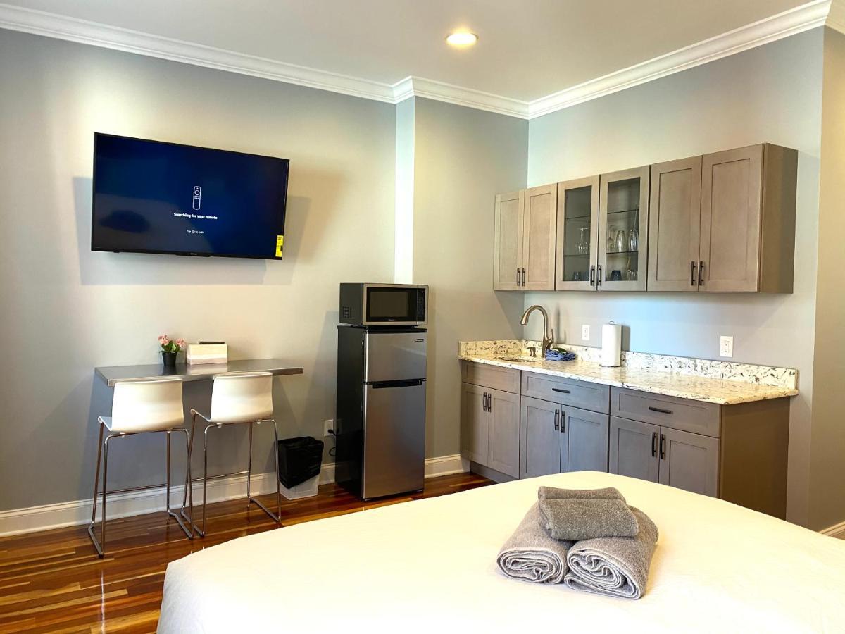 Alina & Fanny - Philadelphia 1224 Mt Vernon St Екстериор снимка